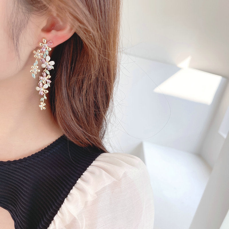 Women Earring Stunning Flower Design Gold Plated Sterling Silver Post