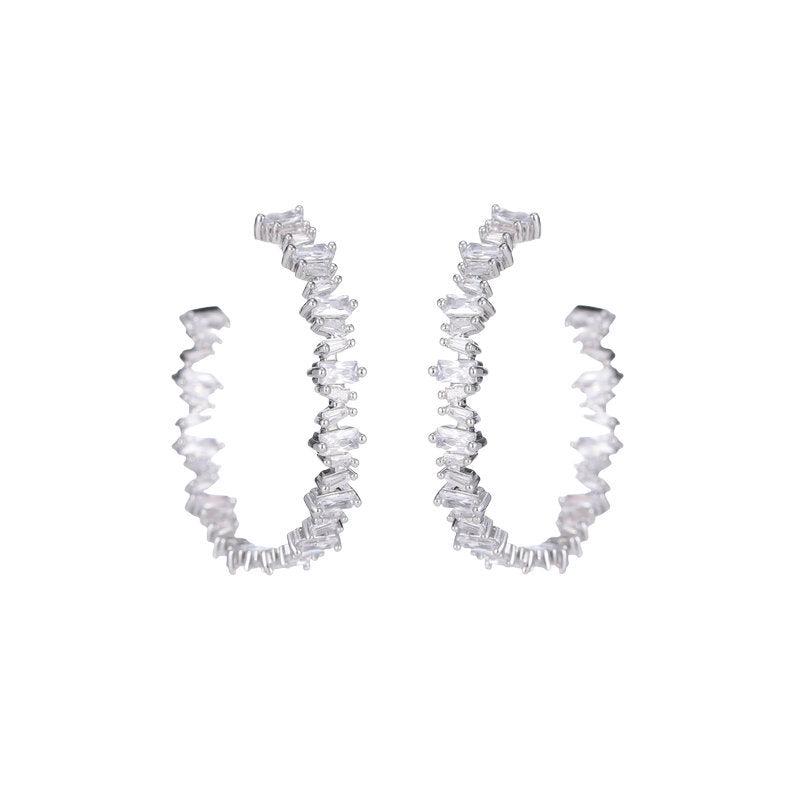 Hoop Earrings with Shinning Zircon