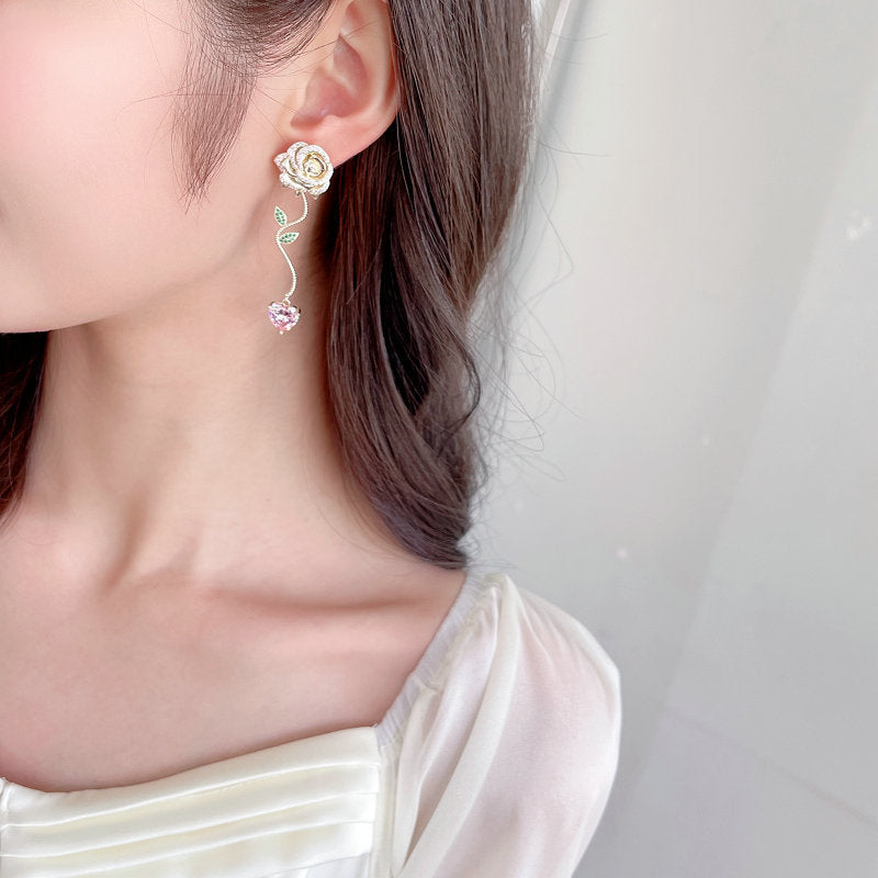 Rose Danggling Earrings