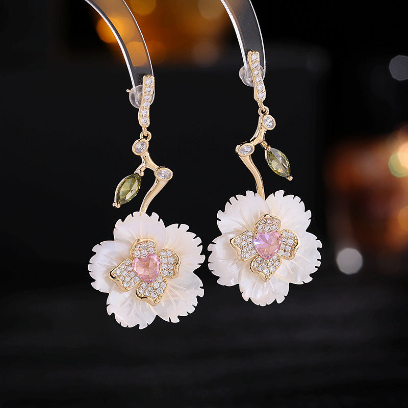 Flower Shell Dangling Earrings