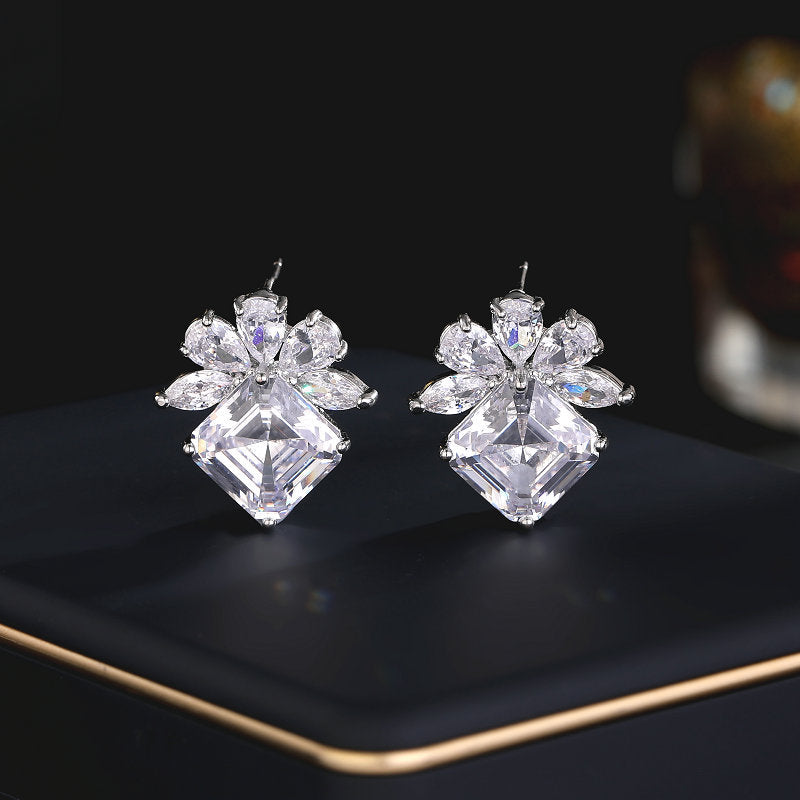 Earring Stud