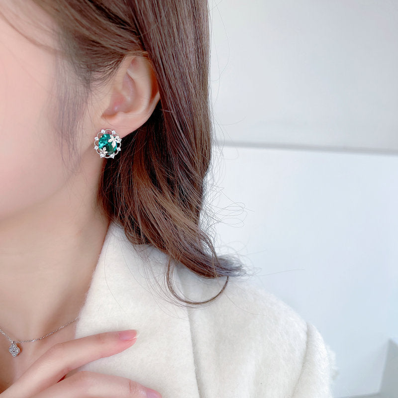 Elegant Earrings Stud
