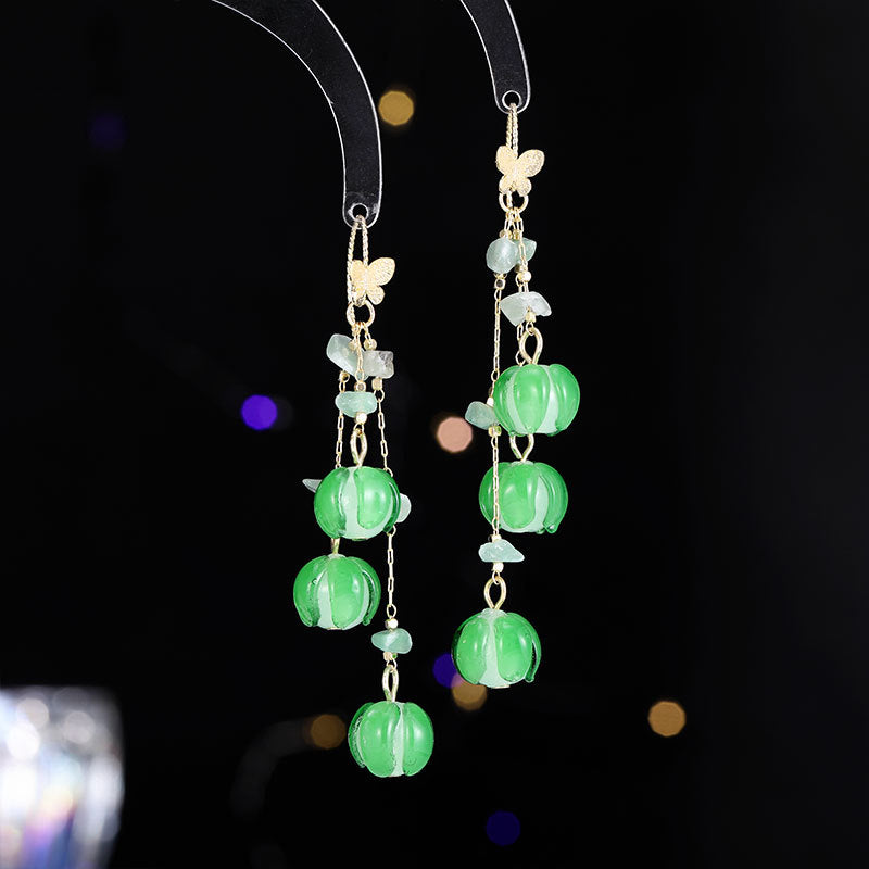 Dangling Floral Earrings