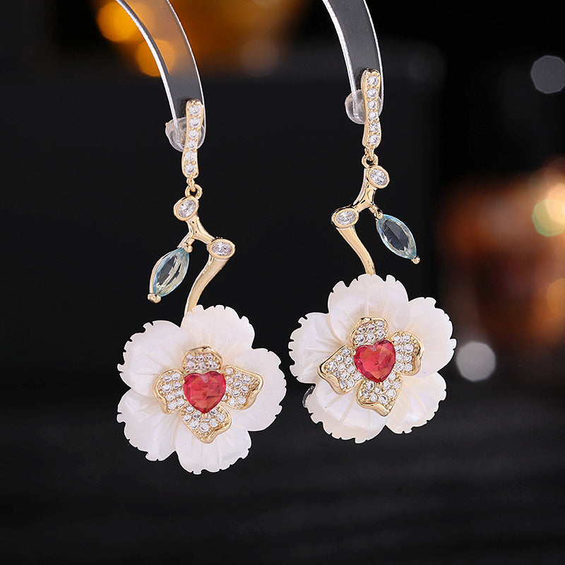 Flower Shell Dangling Earrings